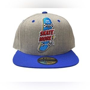 NEW Capn On Melrose Skate More SnapBack  2 Tone Hat  Flat Brim Green UV